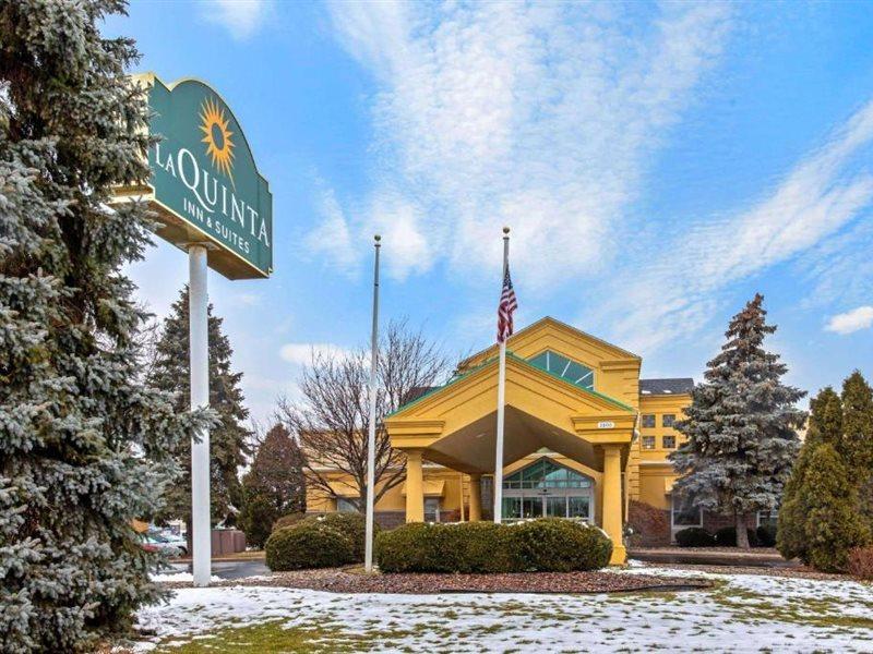 Готель La Quinta By Wyndham Appleton College Avenue Екстер'єр фото